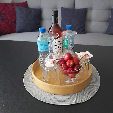 Wizjonerów Luxury Apartment&garage